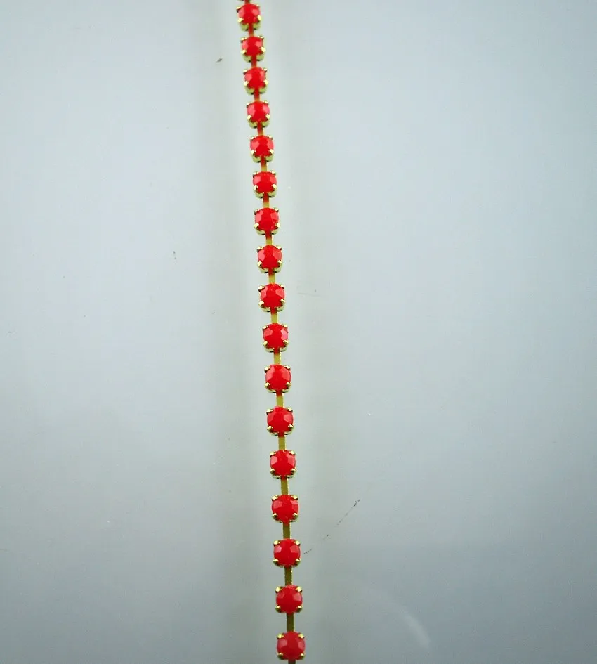 SS6 Акриловые Кристаллы 2 мм Стразы Золотая металлическая чашка коготь одежда