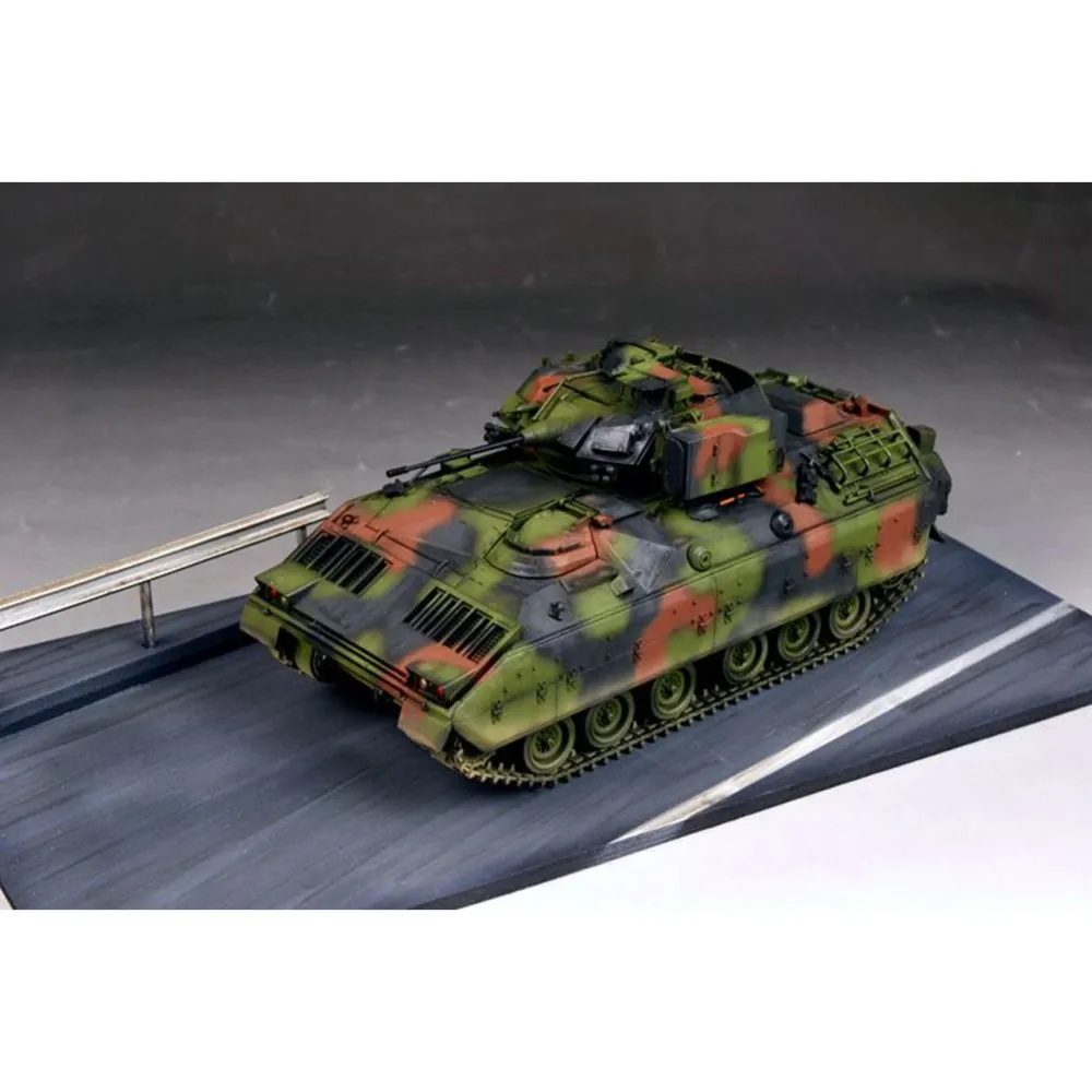 Tamiya 35132 1/35 M2 Bradley пехотная Боевая машина Военная сборка модель AFV строительные