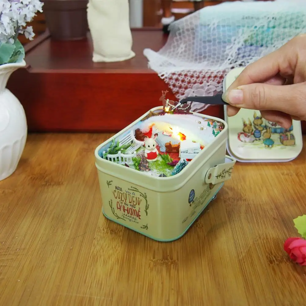 Набор для кукольного домика Diy миниатюрная деревянная головоломка Кукольный дом miniaturas мебель металлическая коробка украшение для дома-ледяная сказка