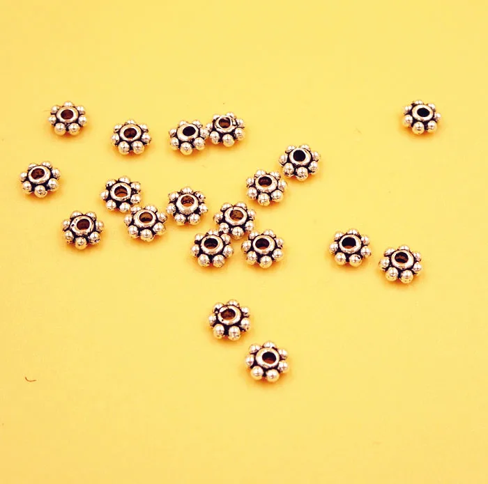 500 шт. серебряные тибетские металлические круглые плоские бусины с маргаритками