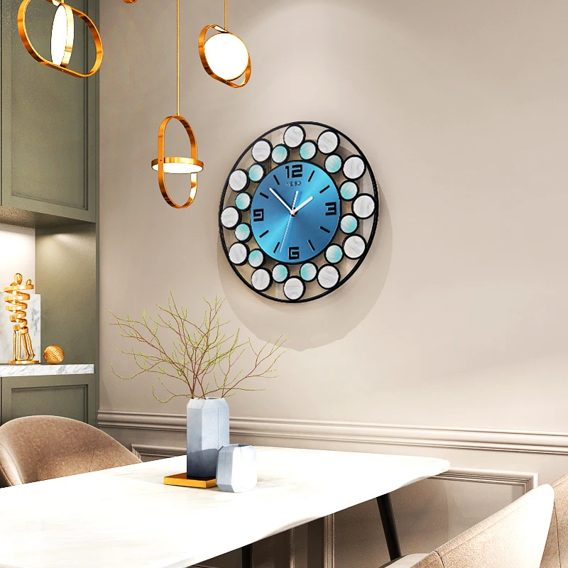 Fashion MEISD 3D Round Wall Clock Modern Design Creative Large Silent Wall Watch Home Decor Colorful Hanging Clocks Free Shining