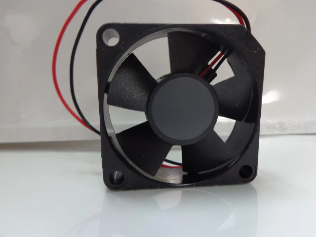 Новые Оригинальные SUNON KDE1235PFV1 8 12v 0 7 W 3 5 см 3510 2 провода Вентилятор охлаждения|cooling