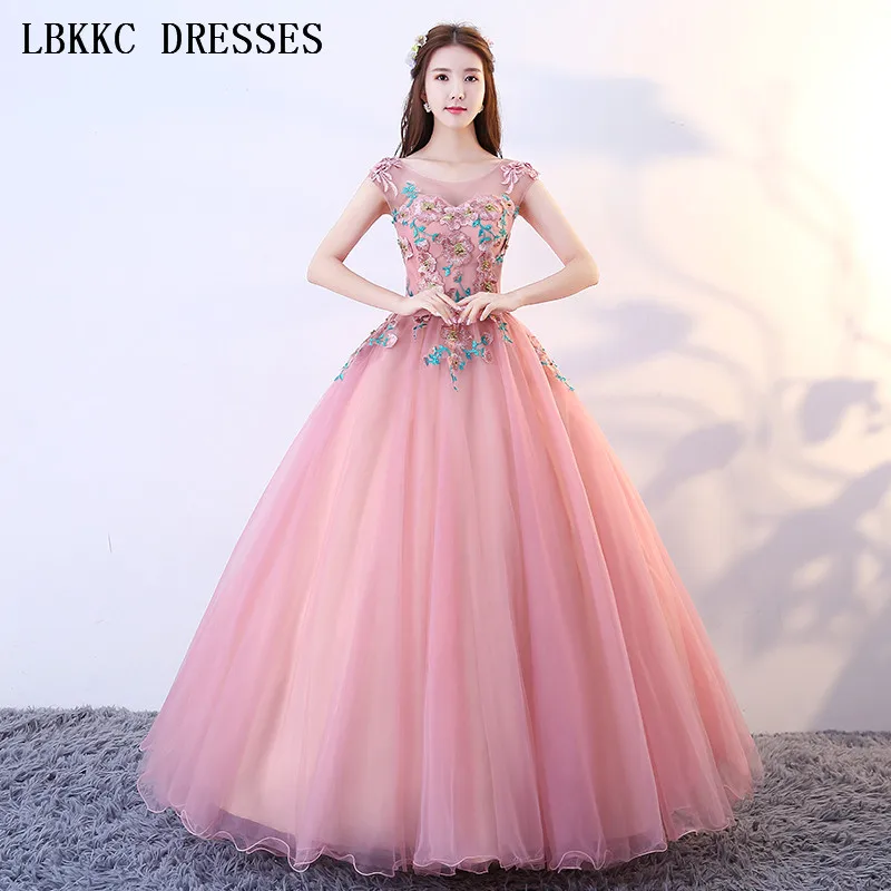

Nude Pink Quinceanera Dresses Ball Gown Tulle Embroidery Scoop Vestidos De 15 Anos Sleeveless Floor Length Sweet 16 Dress