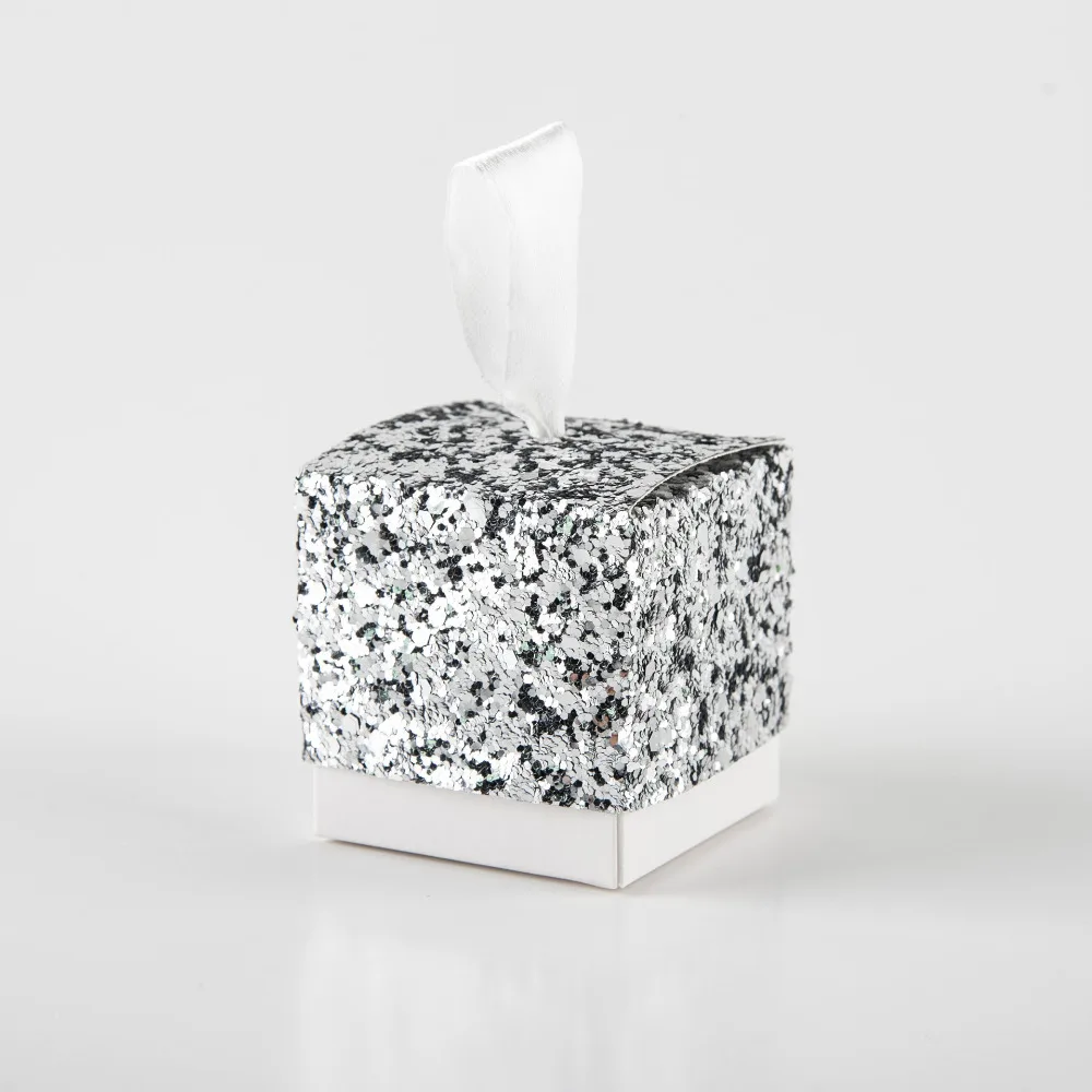 

Wedding Party Favors And Gifts Wedding Favor Chocolate Candy Gift Boxes Party Silver/Gold Glitter Favor Box For Guest