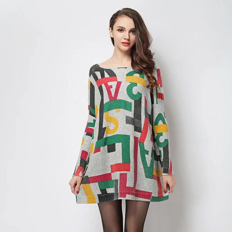 Женский пуловер с рукавом летучая мышь и вырезом лодочкой |