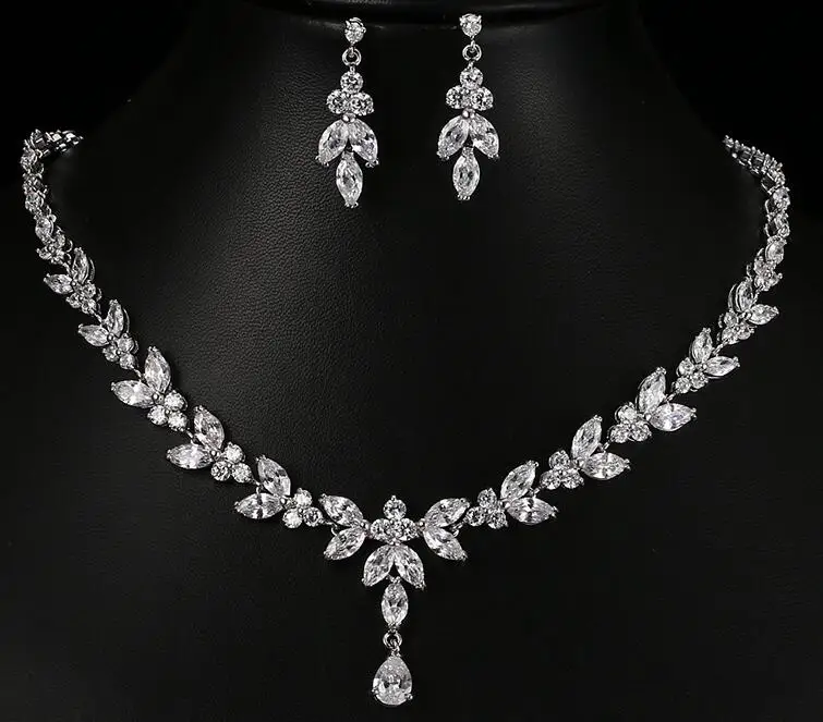 white gold Emmaya изысканные комплекты бижутерии для женщин Свадебная вечеринка ювелирные изделия аксессуары кубический циркон серьги гвоздики и ожерелье подарок - Окраска металла: white gold