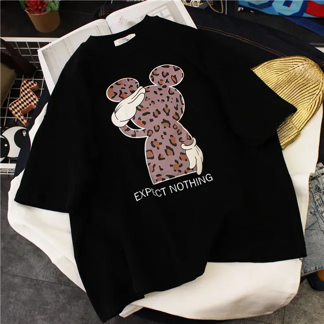 black Женская футболка Kawaii с героями мультфильма «Салют Маус», Harajuku, Корейская одежда, летний топ с коротким рукавом, хлопковая Футболка с принтом, женские футболки - Цвет: black