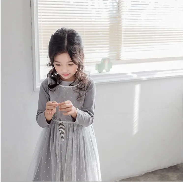 Осень весна 2018 комплекты одежды длинные платья + кружевное платье детское