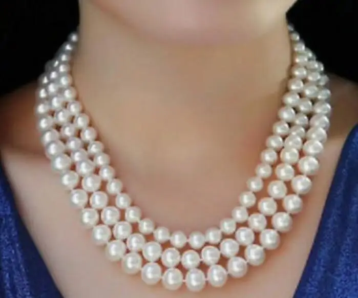 

triple strands 8-10mm round white pearl necklace18-20inch Yellow clasp