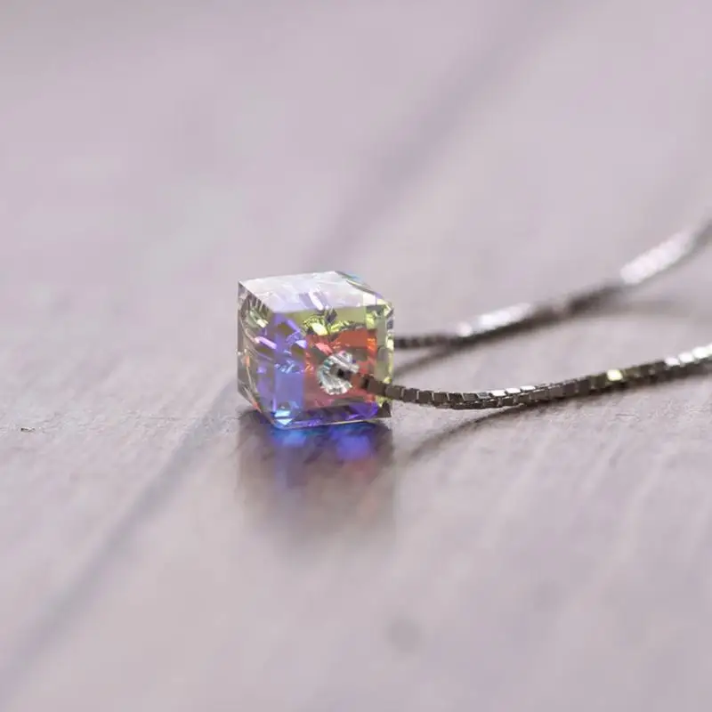 Для женщин кулон Цепочки и ожерелья s Silver Crystal Cube Four Leaf Clover цветок для ожерелье