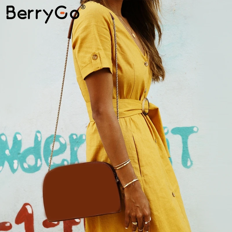 Женское платье в полоску BerryGo желтое Повседневное средней длины с треугольным