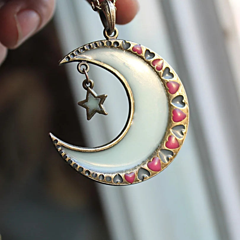 Ожерелье с подвеской в виде светящейся Луны|necklace moon|glow in darkglow the dark |