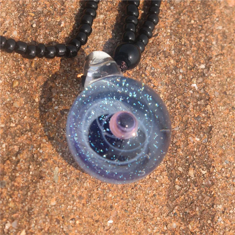 Ожерелье Вселенная с одной планетой стеклянная галактика космическое стекло