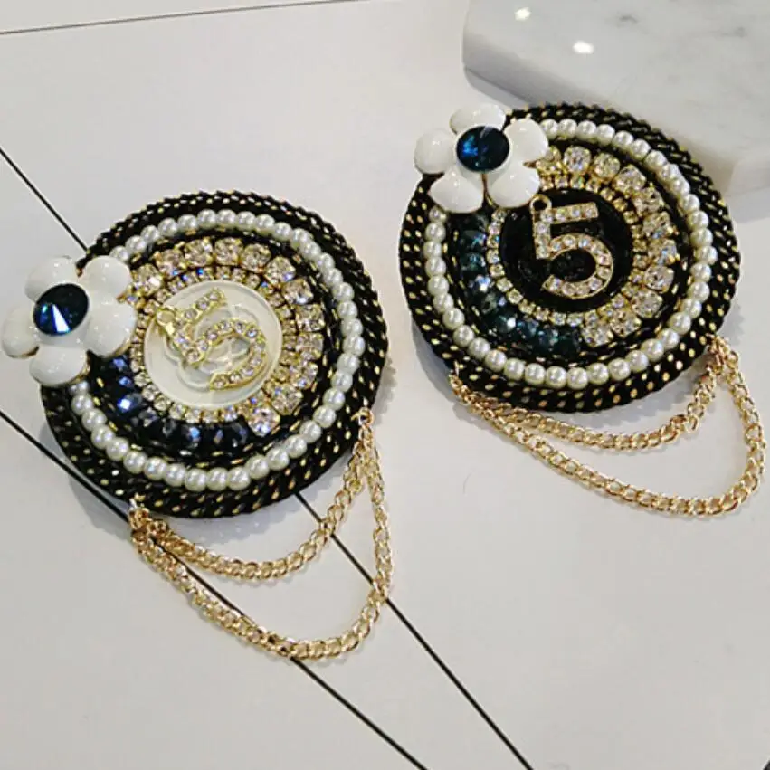 

2018 New Hot Selling Rhinestones Brooches Women Europe And America Fashion Pearl Brooch Pins Jewelry