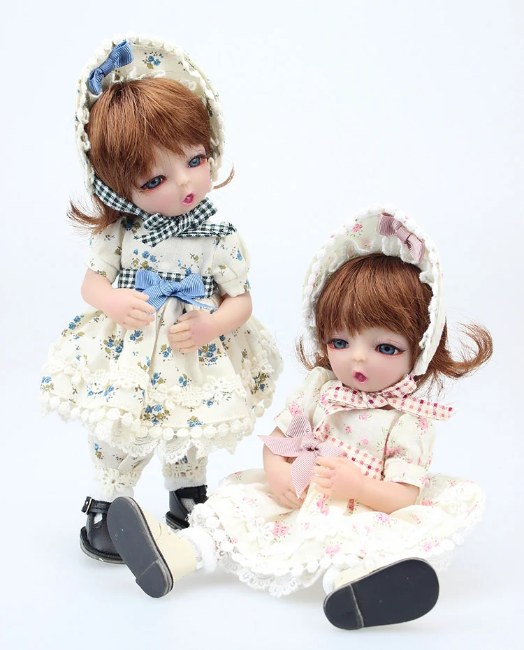 Милая сказочная кукла ручной работы потрясающая мини с суставами подарок на день