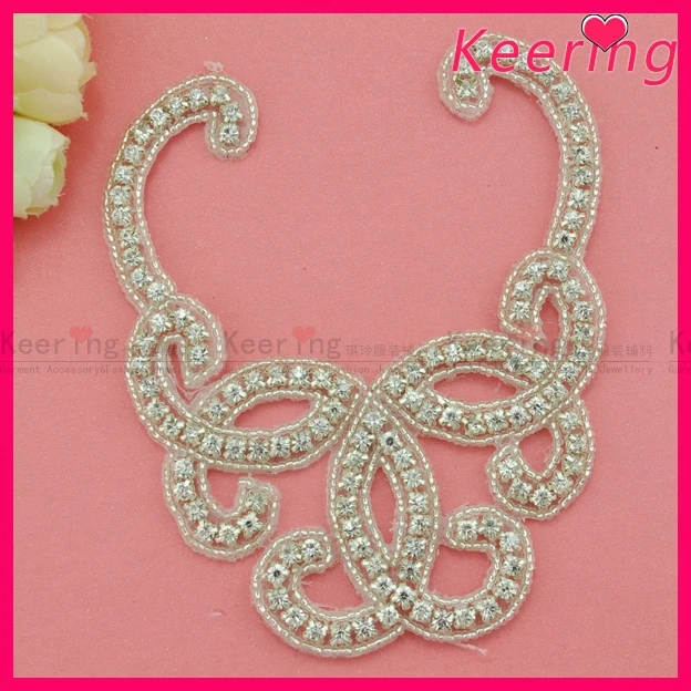 

Hot Sale Free Shipping Handmade Shiny Rhinestone Beaded Applique Patch WRA-537