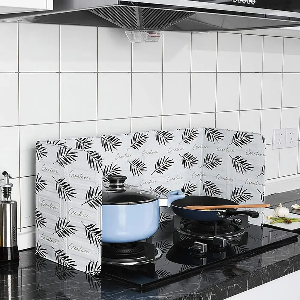

1pcs Aluminum Foil Oil Block Oil Barrier Stove Cooking Heat Insulation Anti-Splashing Oil Baffle Kitchen Utensils Supplie