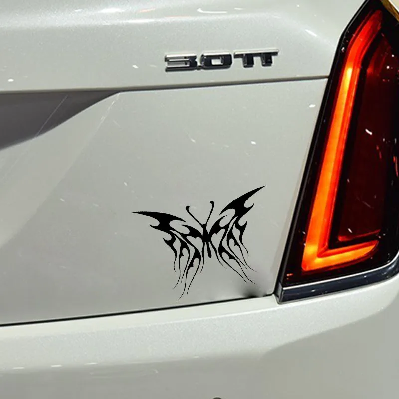 

YJZT 16.5CM*11.7CM Delicate Butterfly Nifty Vinyl Decal Cool Car Sticker Black/Silver C19-0554