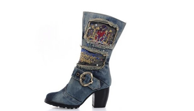 Женские джинсовые ботинки с аппликацией синие ковбойские острым носком