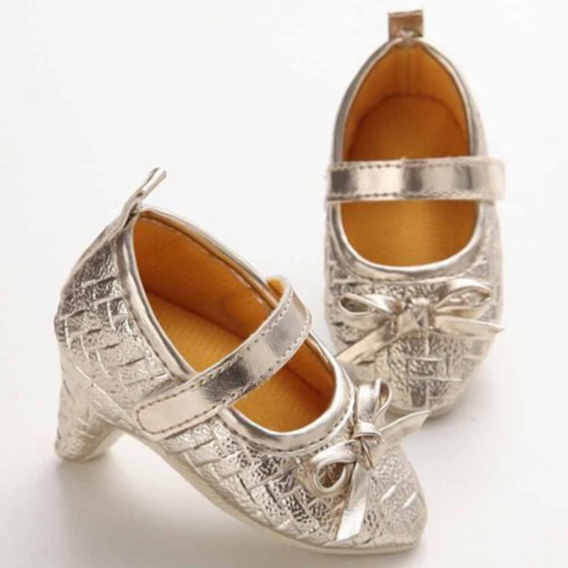 Вечерние кожаные туфли принцессы на высоком каблуке с мягкой подошвой и бантом