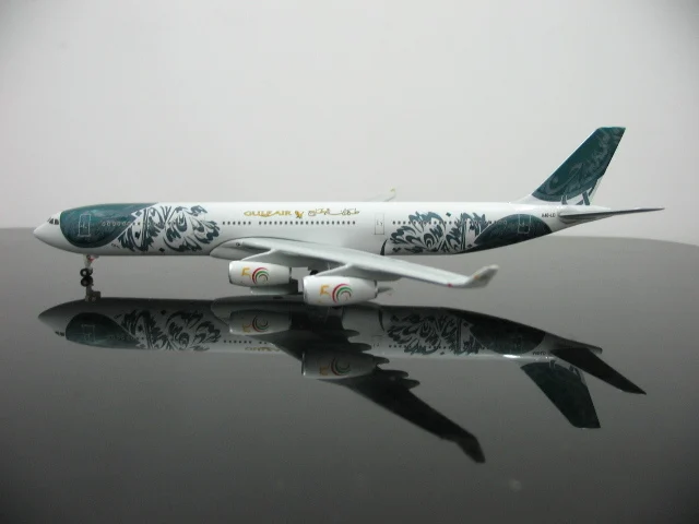 1:400 воздушная A340-300A, окрашенная модель a40-ld, блистерная упаковка