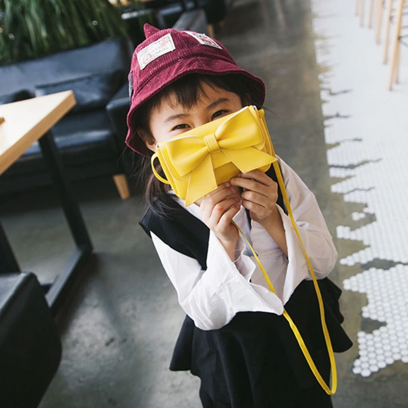 Кожаный мини кошелек с бантом для девочек маленькая сумка мессенджер на плечо