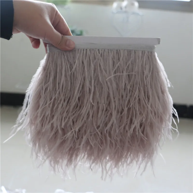 Окрашенный страус с бахромой перьями на лентах 10 ярдов/партия Плюмаж из