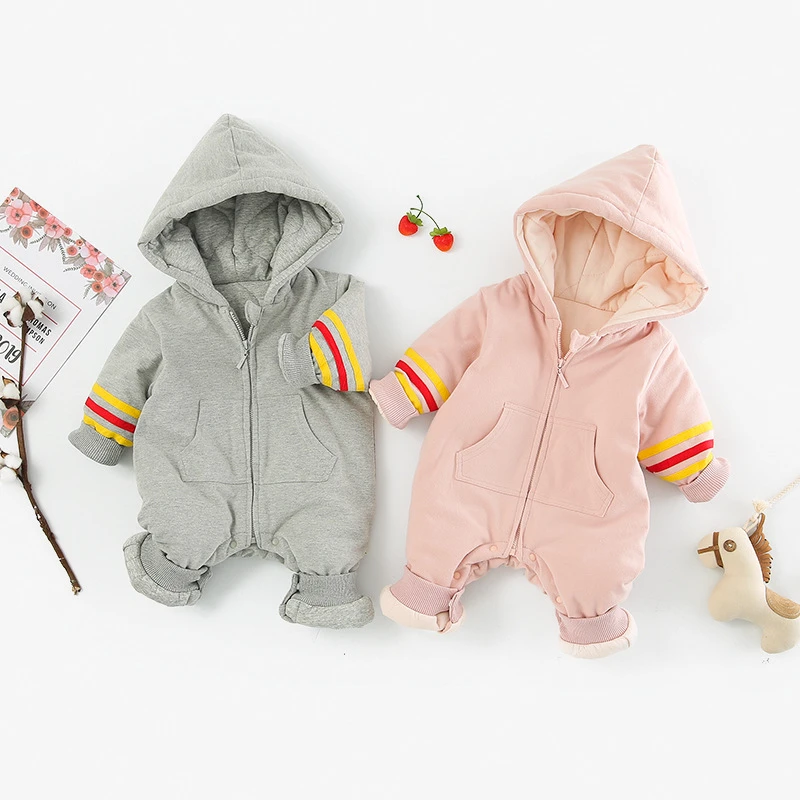 Зимняя одежда для малышей Одежда новорожденных мальчиков и девочек с буквенным