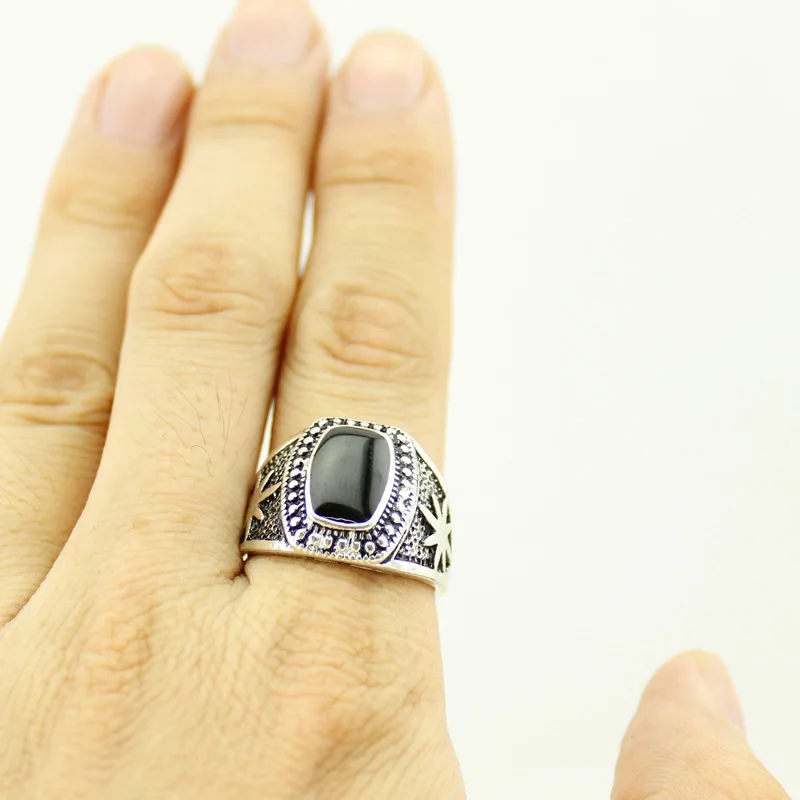 Новая черная эмаль мужское кольцо Размеры: 10 в виде кленового листа мода