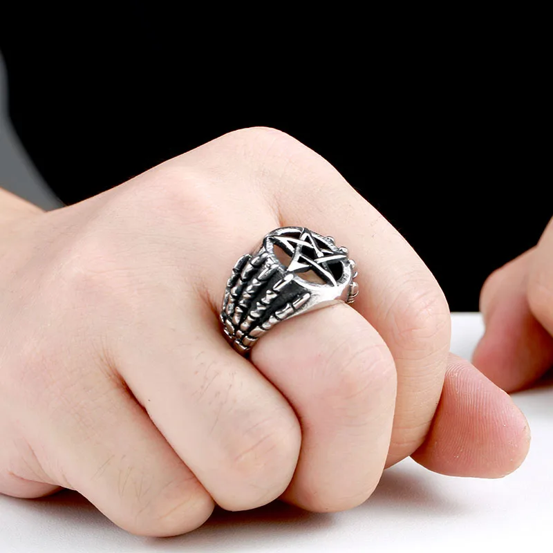 Кольцо в готическом стиле Мужское эксклюзивное байкерское ювелирное изделие из
