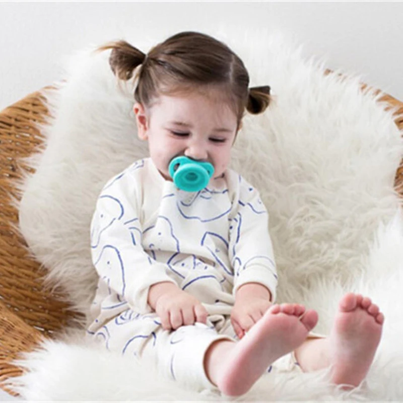 

1PC Baby Newborn Food Grade Silicone Nipple Soother Pacifier Infant Orthodontic Dummy Teether Butterfly Shape Soother Nipples