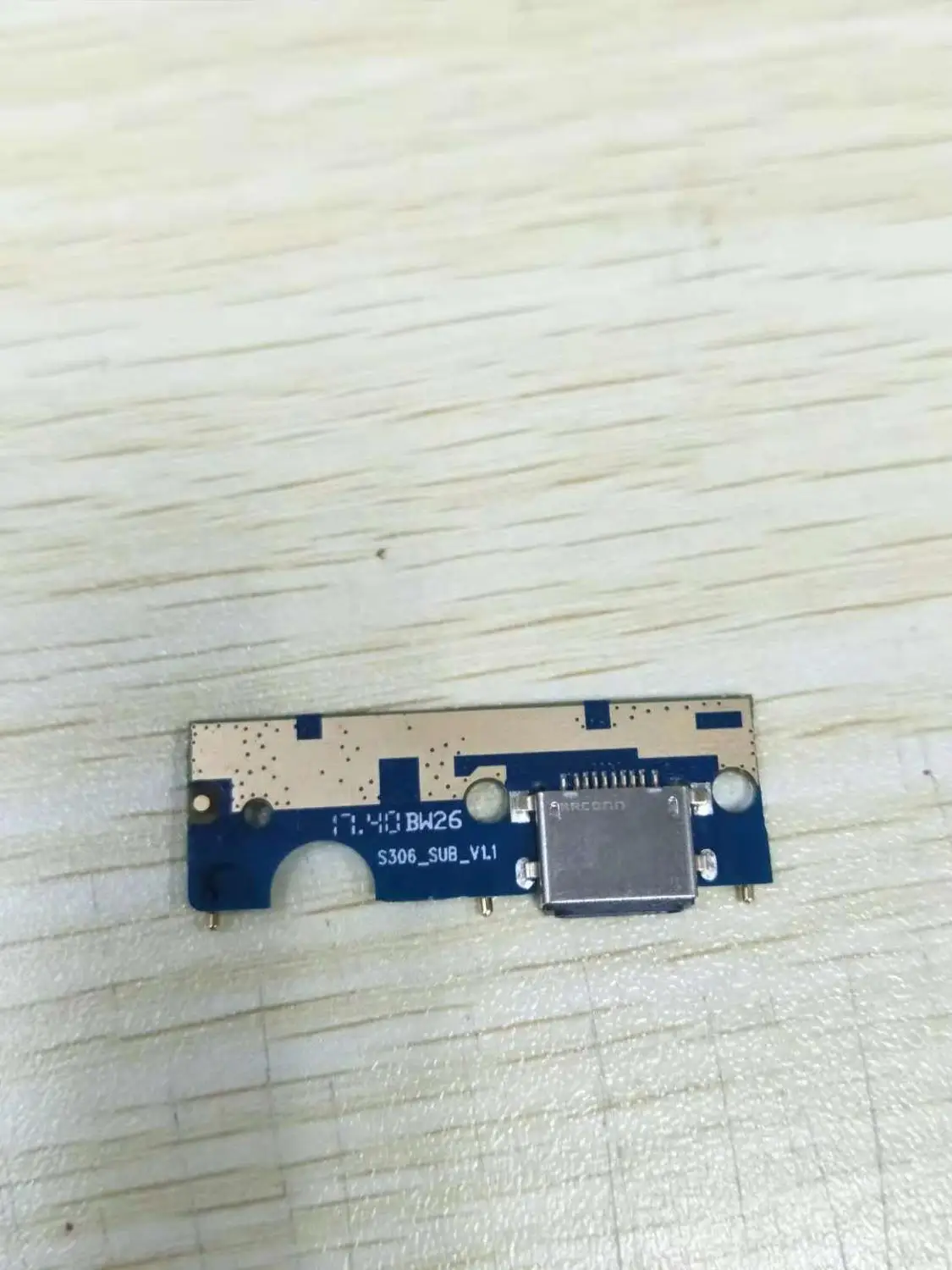 Сенсорный экран ЖК дисплей Стекло Ассамблея FPC LS560002 70B CFP0550059VO S306 для Китая клон MTK