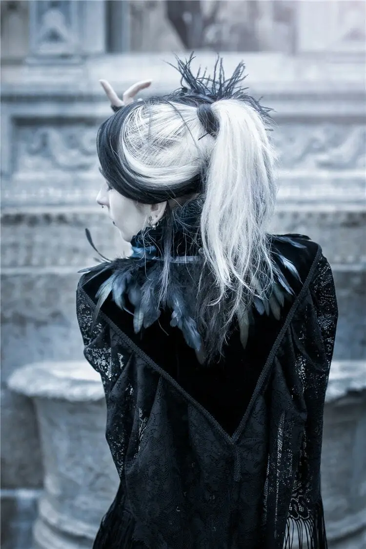 Darkinlove Women's Velvet and Lace Gothic Cape Evening Party Women Vintage Cloak Female Short Coat |