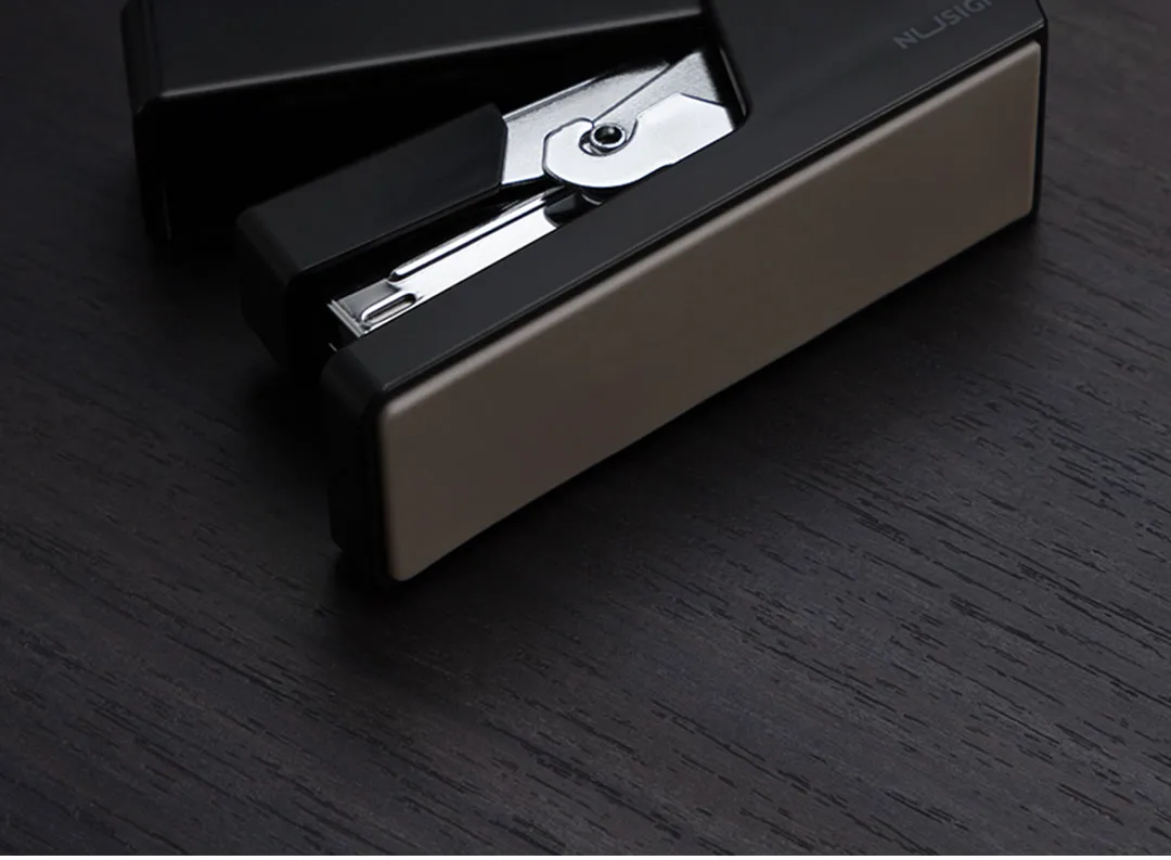 Xiaomi Youpin Niusai NSYP081 черный степлер одним нажатием пальца Рабочая структура использовать номер 12 ногтей