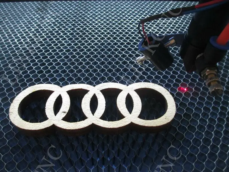 Лазерная машина для резки/деревянная акриловая кожа 3D лазерная гравировальная