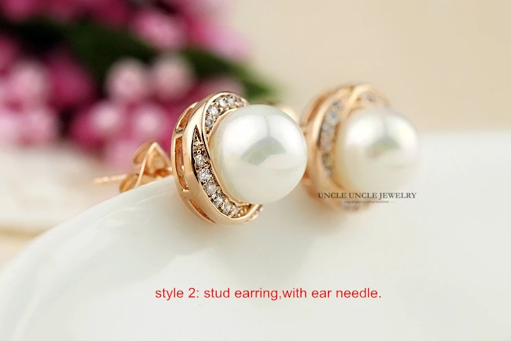 Женские серьги клипсы с искусственным жемчугом простой стиль розовое