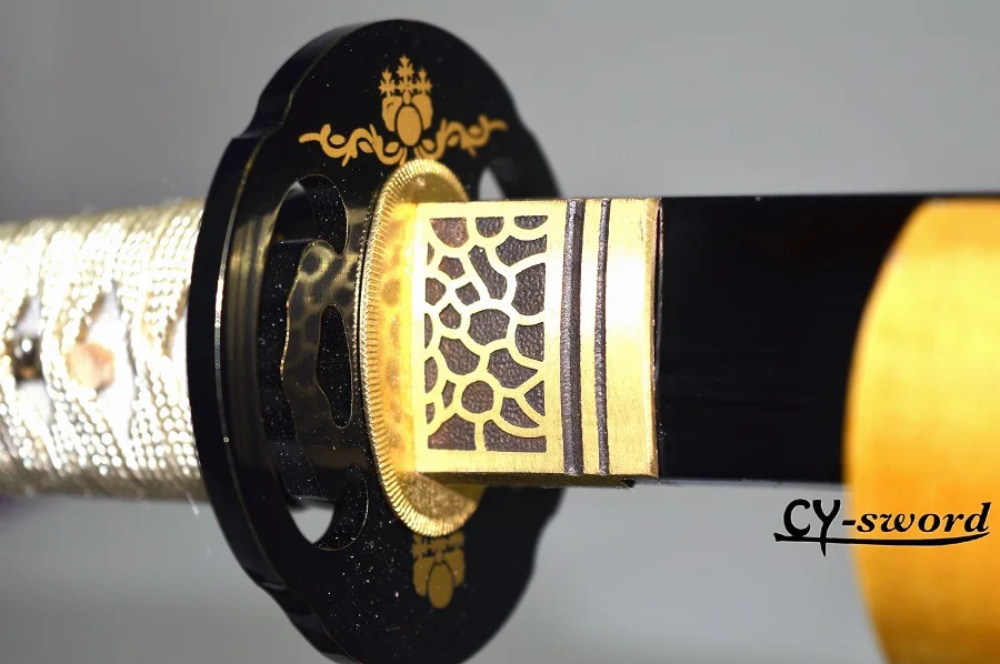 Глина закаленная строительная сталь черная лезвие katana Красный Хамон настоящий