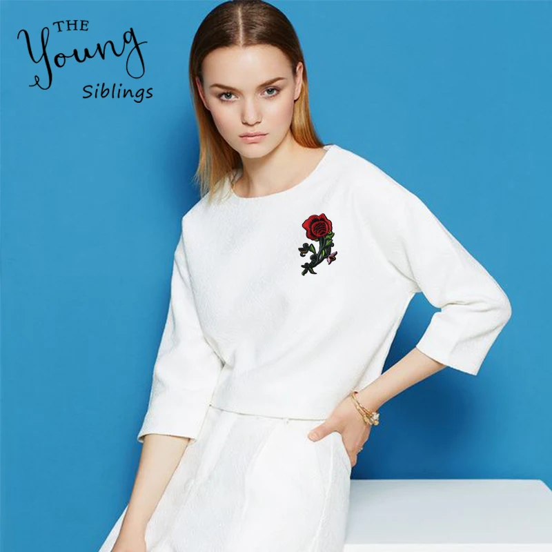 Горячее предложение! Новые нашивки с вышитыми розами и железными нашивками для