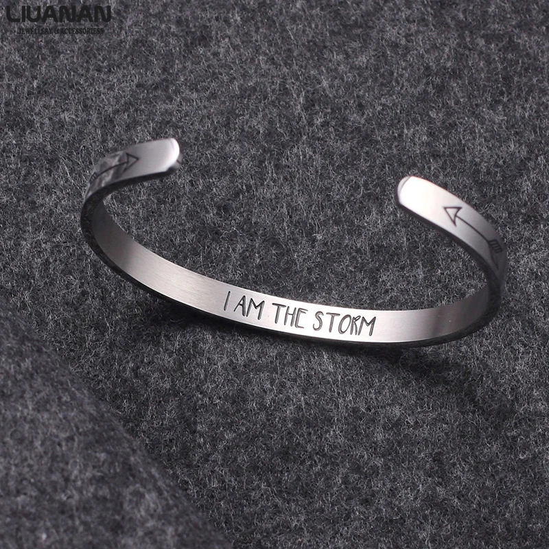 Женский вдохновляющий браслет I Am The Storm Браслет манжета из нержавеющей стали