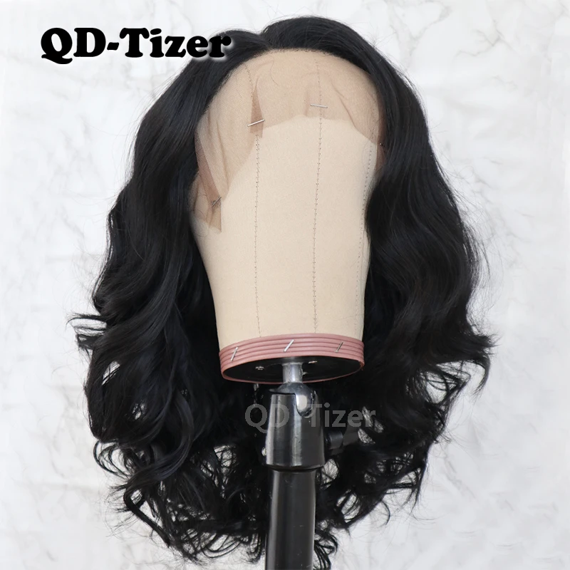 QD Tizer короткие синтетические кружевные волосы черного цвета волнистый стиль