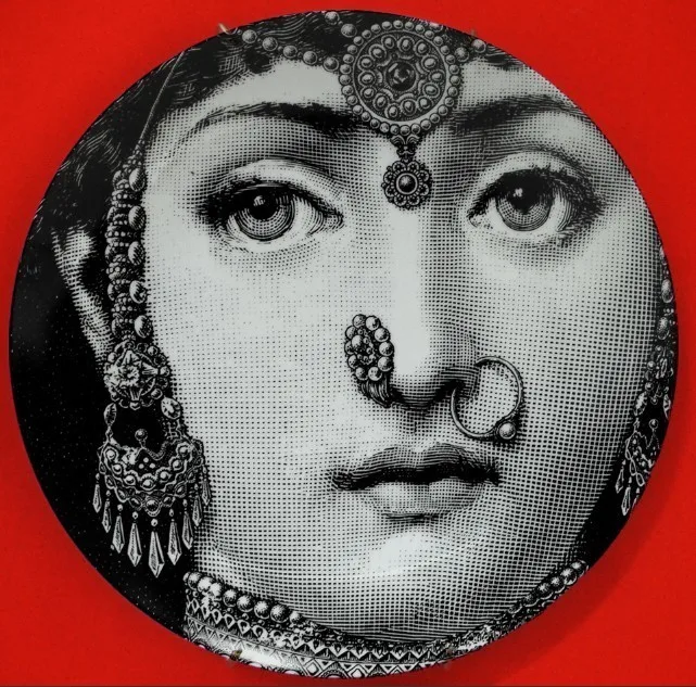 Горячая rosenthal Piero fornasetti тарелки Красивые иллюстрации подвесные декоративные ремесленные блюда для дома/отеля/бара фоновое украшение тарелка - Цвет: 34
