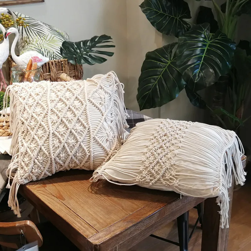 Наволочка ручной работы из хлопчатобумажной нитки с кисточками бежевая макраме