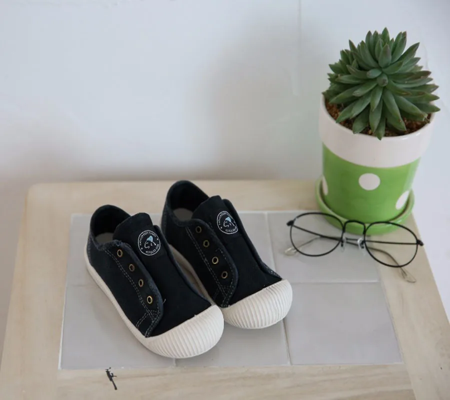 Новинка 2017 года бренд обувь для детей мода девочек парусиновая плоской подошве