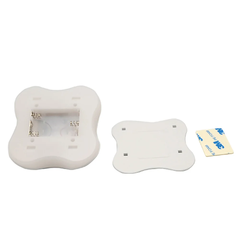 Четыре листа клевера PIR Motion Sensor LED Лампа Smart Человеческого Тела Индукционная