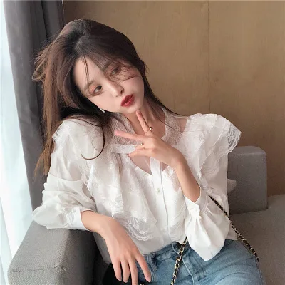 2019 Early Spring Vintage Sweet Cut Lace Sweatshirt With Ruffles Tops womens tops and blouses |