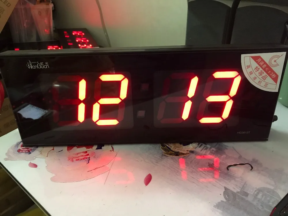Большие светодиодные цифровые настенные часы с большими цифрами для гостиной, двойное использование настольных и подвесных украшений с люминовой подсветкой.