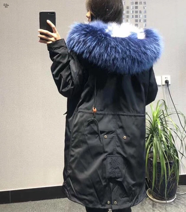 Зимнее женское пальто с подкладкой из натурального меха енота съемная длинная