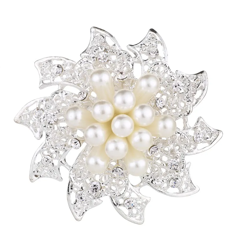 Женская Брошь с кристаллами серебристого цвета | Украшения и аксессуары