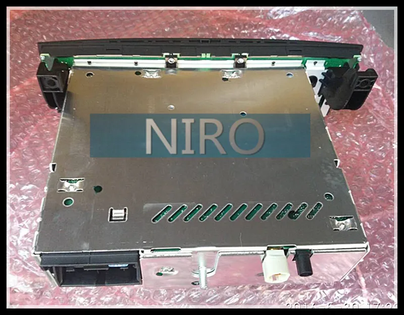 Niro DHL Доставка Автомобильный навигатор абсолютно новый оригинальный B-M-W радио CD