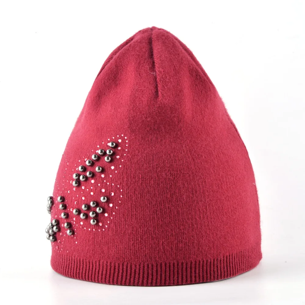 Ladies Knitted Bonnet Beanies Cap Women Pearls Butterfly Rhinestone Rabbit Wool Hat For Girls Autumn And Winter Female Skullies |
